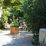 Le Clos Des Chartreux Villeneuve-lès-Avignon