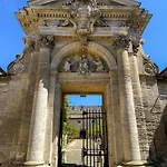 Сasa de vacaciones Le Clos Des Chartreux *
