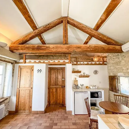 Tatil Evi Le Clos Des Chartreux