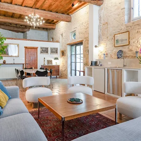 Hébergement de vacances Le Clos Des Chartreux *