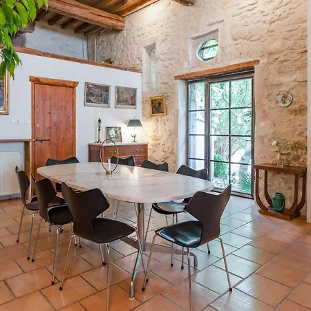 בית נופש Le Clos Des Chartreux