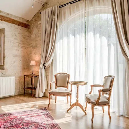 Le Clos Des Chartreux *