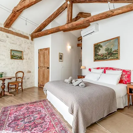 Le Clos Des Chartreux Hébergement de vacances Villeneuve-lès-Avignon