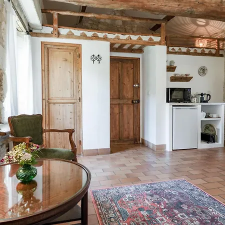 Le Clos Des Chartreux בית נופש Villeneuve-lès-Avignon
