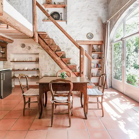 Le Clos Des Chartreux Hébergement de vacances Villeneuve-lès-Avignon