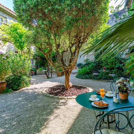 Le Clos Des Chartreux Villeneuve-lès-Avignon