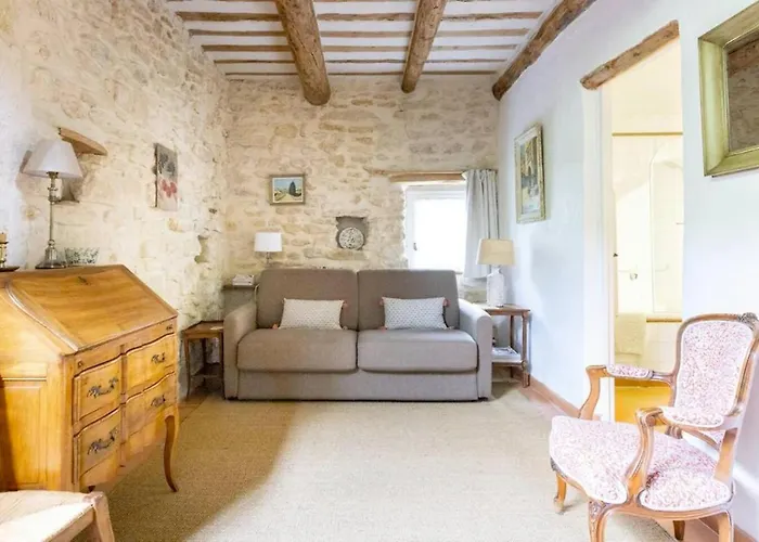 Дом отдыха Le Clos Des Chartreux *