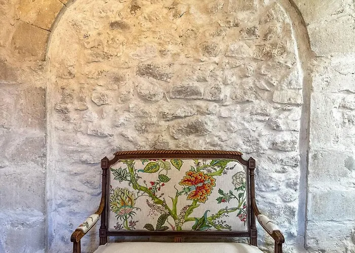 Дом отдыха Le Clos Des Chartreux *