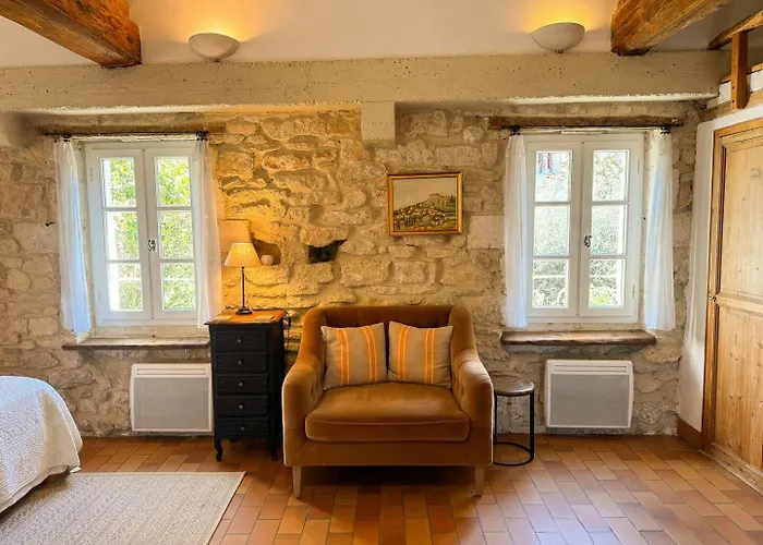 Le Clos Des Chartreux * Вильнёв-ле-Авиньон