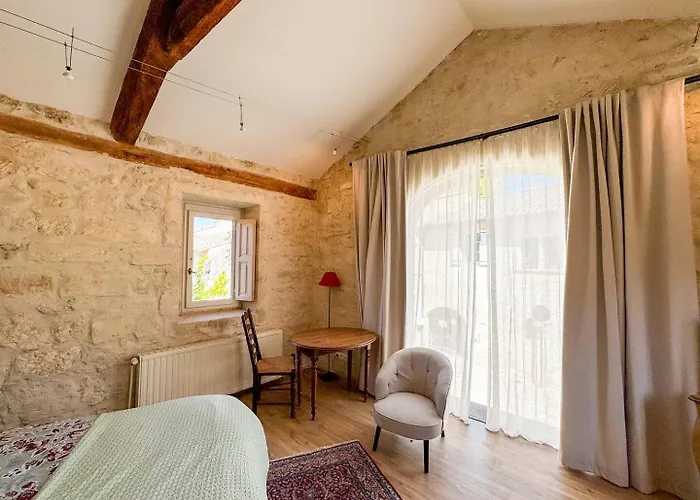 Le Clos Des Chartreux *